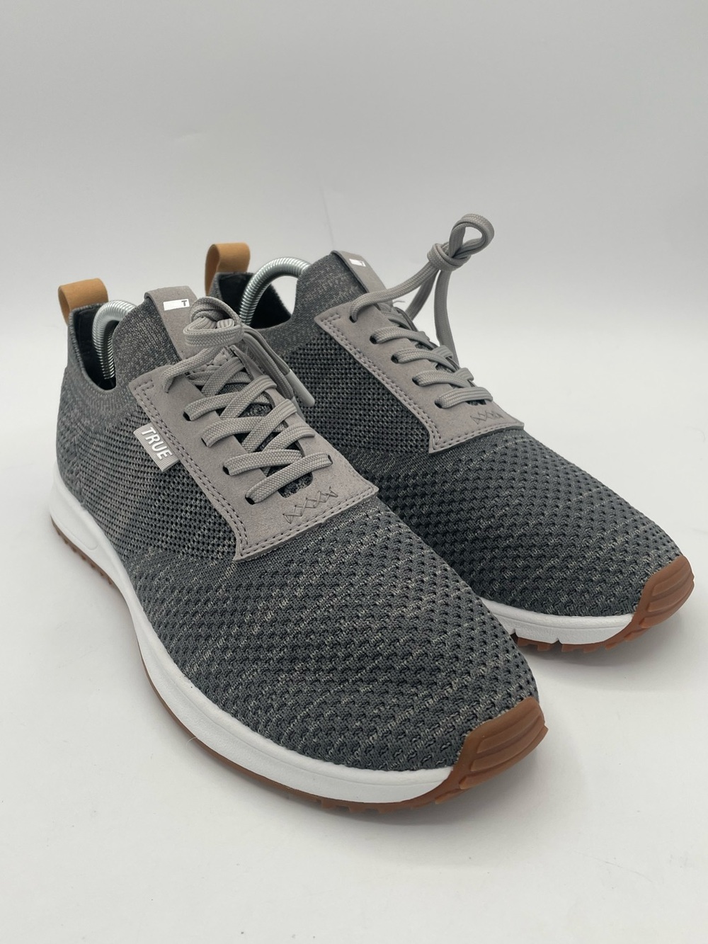 True Linkswear Knit II Sneakers Men’s 9.5